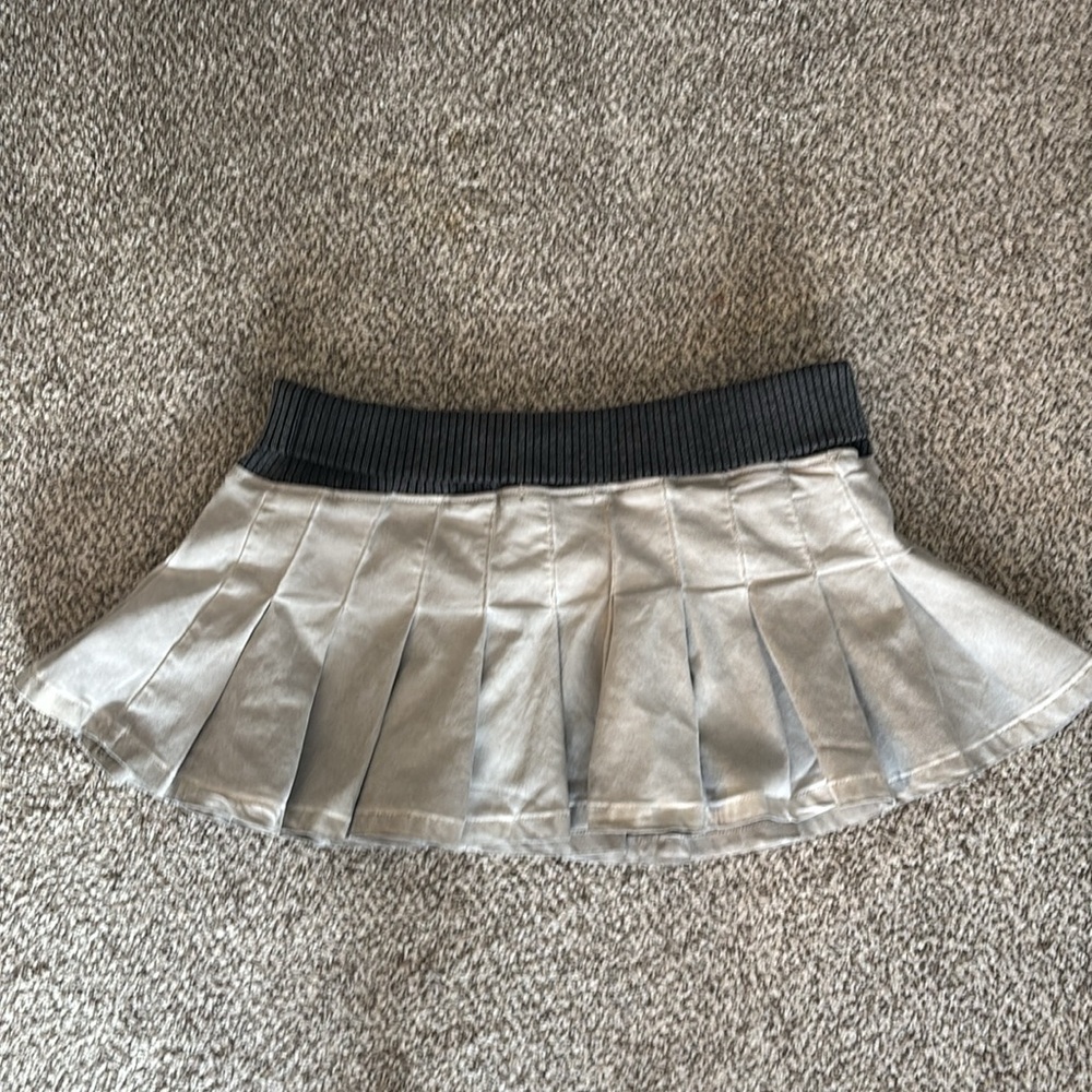 Jaded London NWT Gorgeous Gray Mini Skirt. 12 - Picture 7 of 10